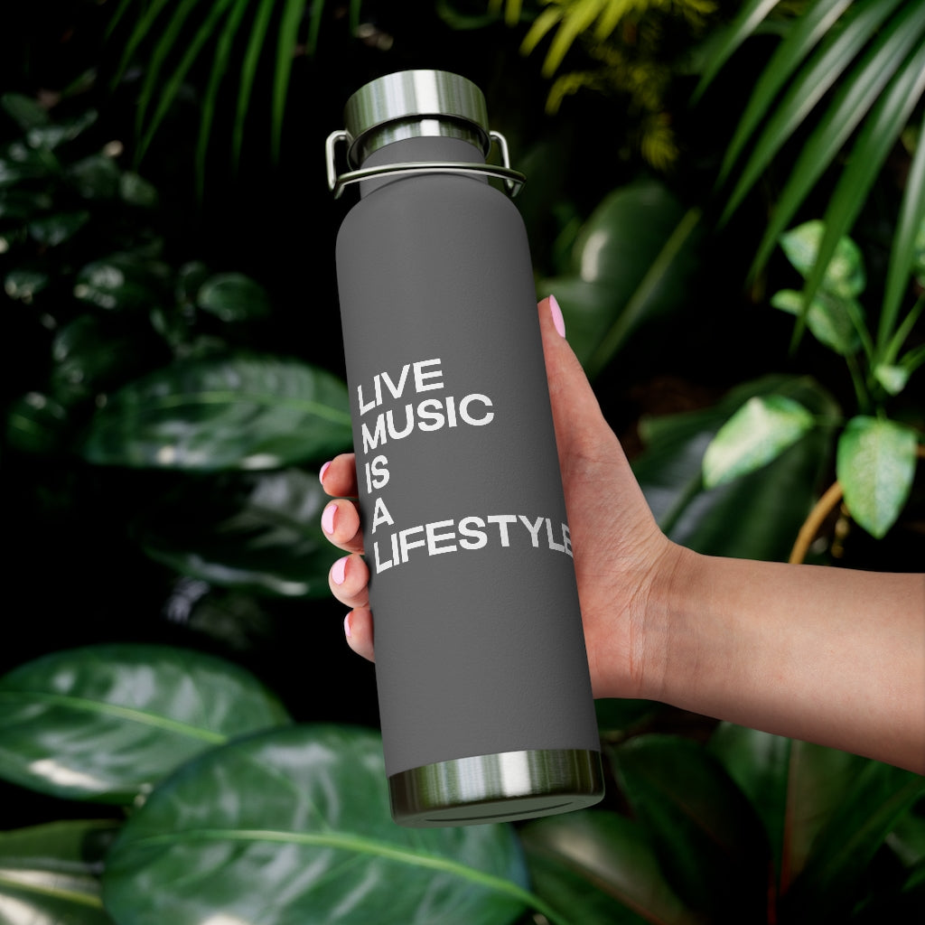 22oz Vacuum Insulated Bottle