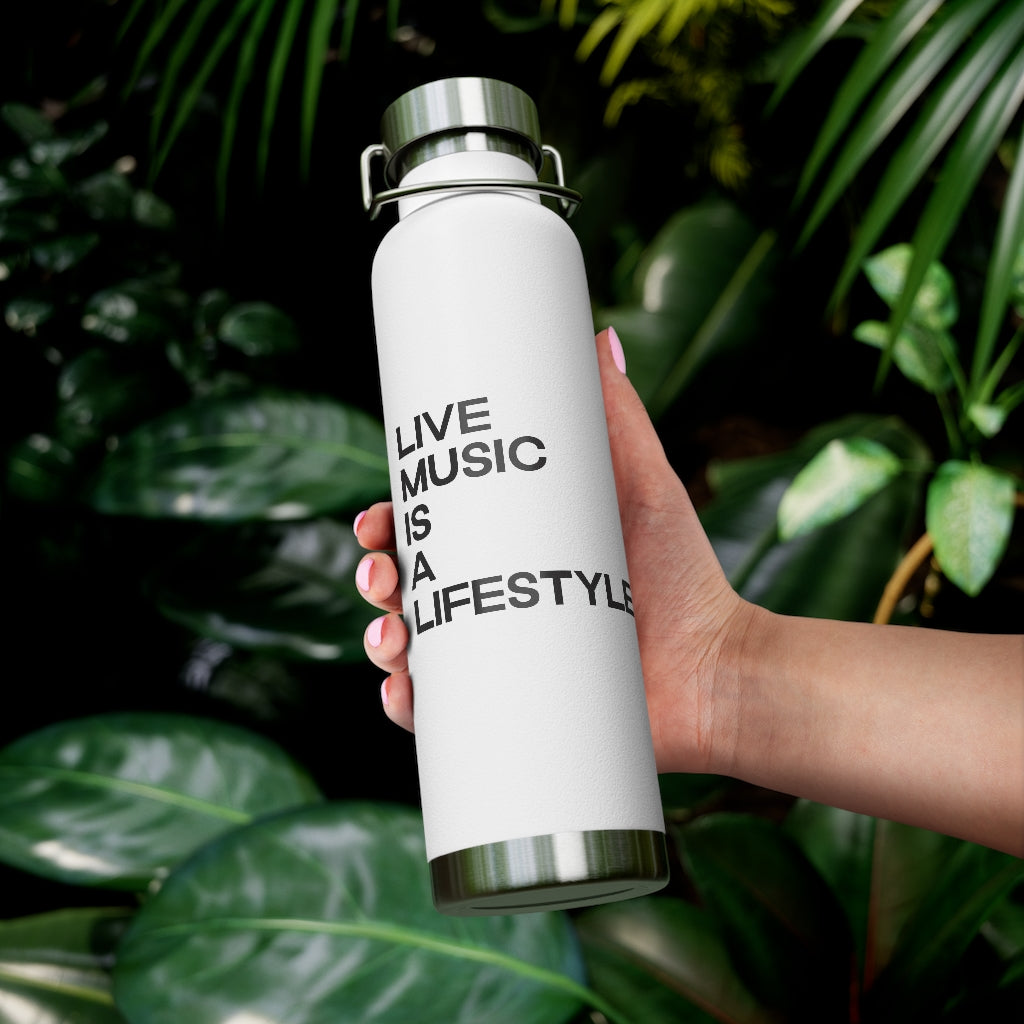 22oz Vacuum Insulated Bottle